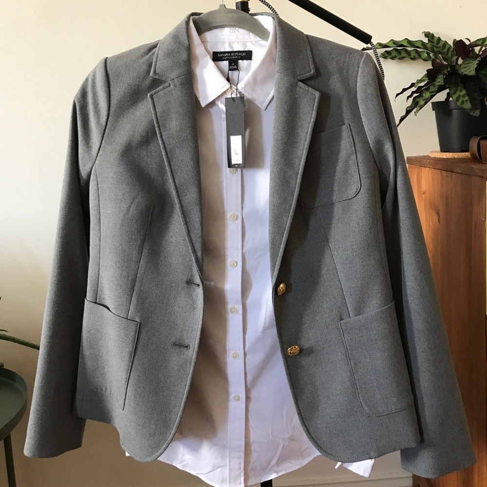 NWT Banana Republic Gray Blazer Size 4
